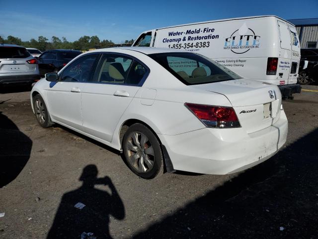 Photo 2 VIN: 1HGCP2F74AA180038 - HONDA ACCORD EX 