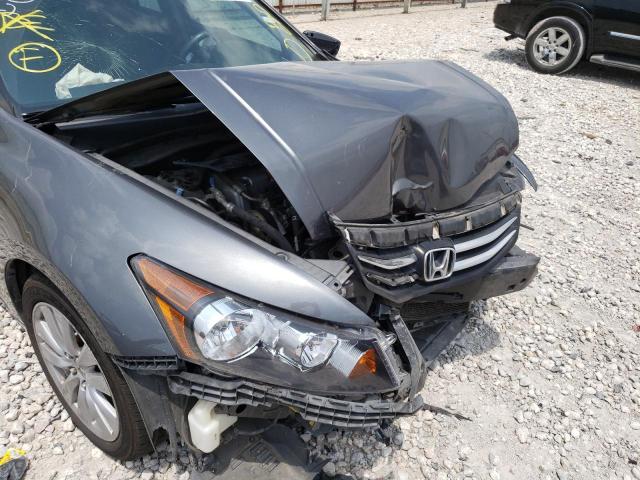 Photo 8 VIN: 1HGCP2F74BA009856 - HONDA ACCORD EX 