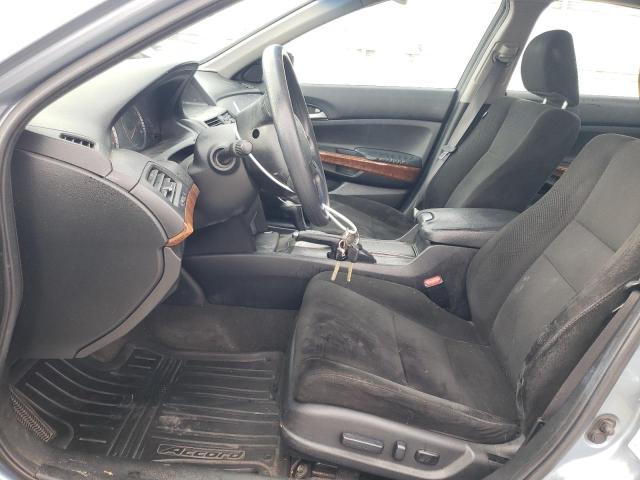 Photo 6 VIN: 1HGCP2F74BA071113 - HONDA ACCORD 