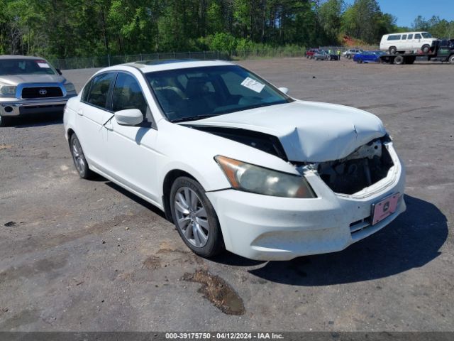 Photo 0 VIN: 1HGCP2F74BA104871 - HONDA ACCORD 