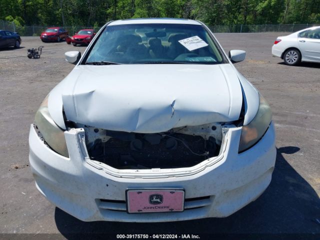 Photo 5 VIN: 1HGCP2F74BA104871 - HONDA ACCORD 