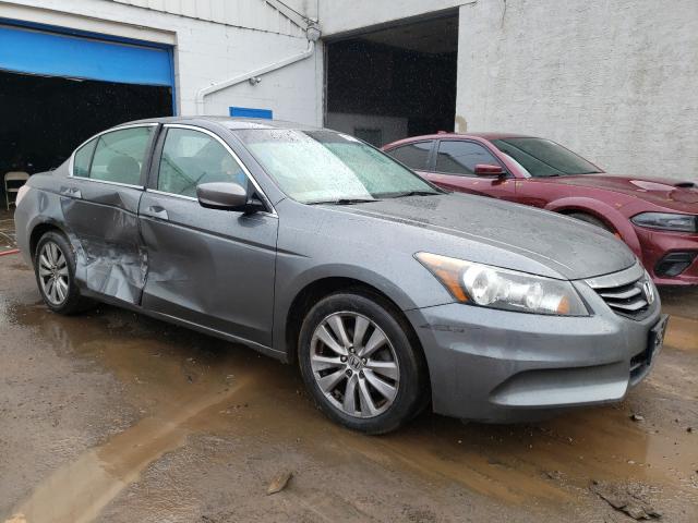 Photo 0 VIN: 1HGCP2F74BA114543 - HONDA ACCORD EX 