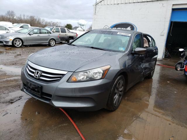 Photo 1 VIN: 1HGCP2F74BA114543 - HONDA ACCORD EX 