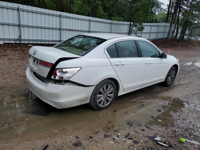 Photo 2 VIN: 1HGCP2F74BA136848 - HONDA ACCORD EX 