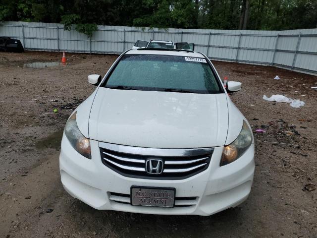 Photo 4 VIN: 1HGCP2F74BA136848 - HONDA ACCORD EX 