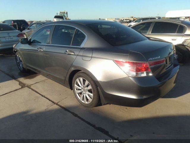 Photo 2 VIN: 1HGCP2F74CA024861 - HONDA ACCORD SDN 