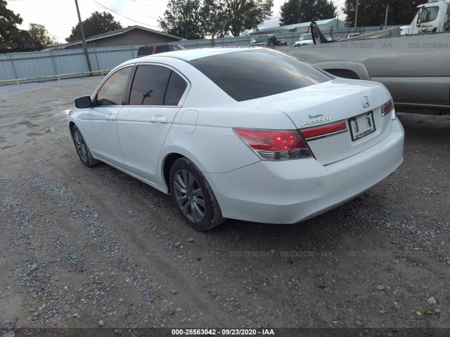 Photo 2 VIN: 1HGCP2F74CA026044 - HONDA ACCORD 