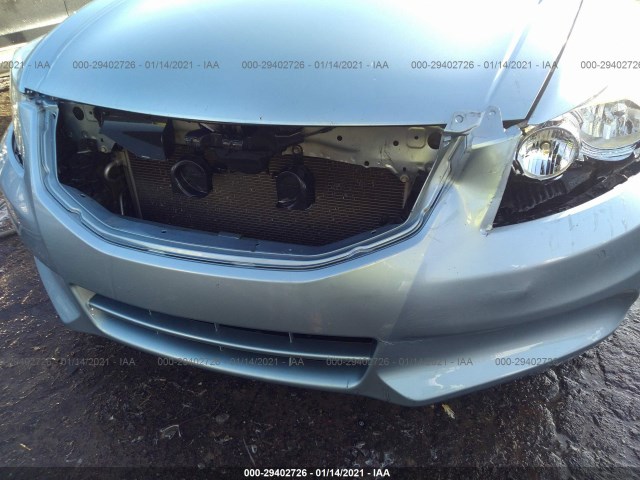 Photo 5 VIN: 1HGCP2F74CA122272 - HONDA ACCORD SDN 