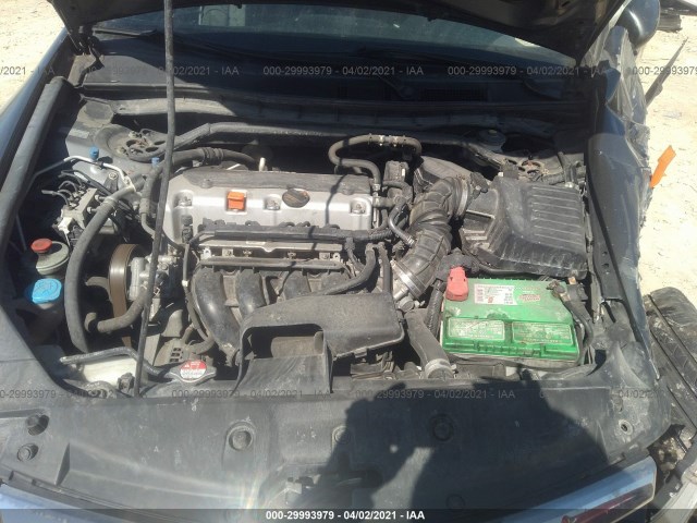 Photo 9 VIN: 1HGCP2F74CA155725 - HONDA ACCORD SDN 