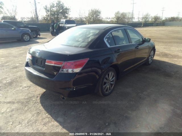 Photo 3 VIN: 1HGCP2F74CA170029 - HONDA ACCORD SDN 