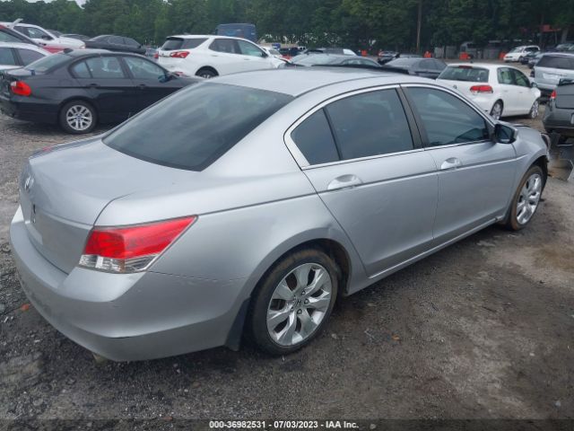 Photo 3 VIN: 1HGCP2F75AA088999 - HONDA ACCORD 