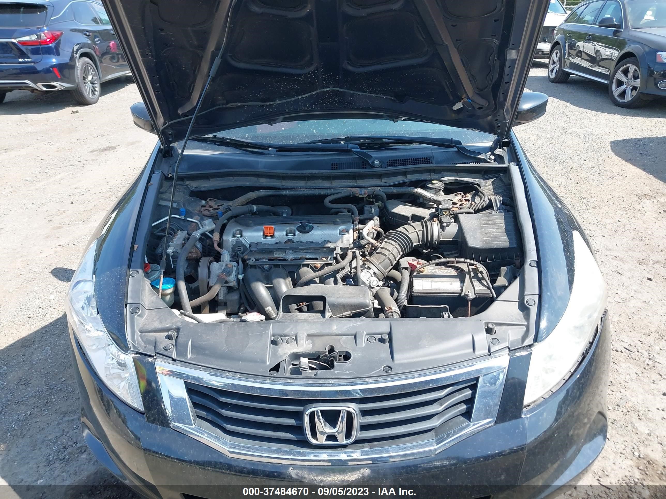 Photo 9 VIN: 1HGCP2F75AA141541 - HONDA ACCORD 