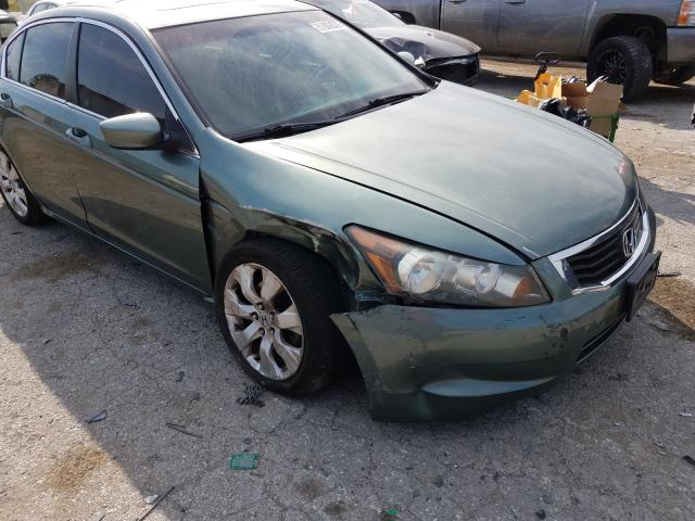 Photo 8 VIN: 1HGCP2F75AA147968 - HONDA ACCORD EX 