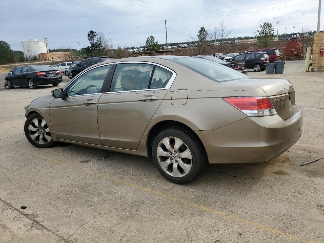 Photo 1 VIN: 1HGCP2F75AA153219 - HONDA ACCORD 