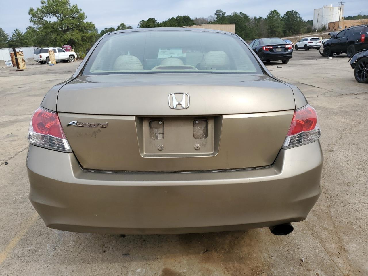 Photo 5 VIN: 1HGCP2F75AA153219 - HONDA ACCORD 