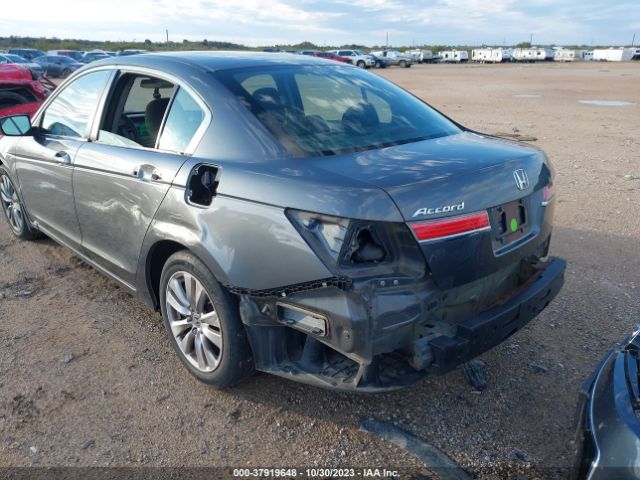 Photo 5 VIN: 1HGCP2F75BA002382 - HONDA ACCORD SDN 