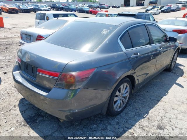 Photo 3 VIN: 1HGCP2F75BA016038 - HONDA ACCORD 