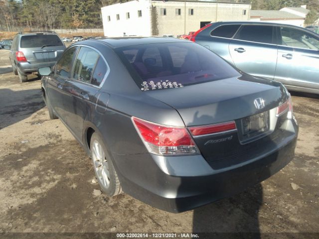 Photo 2 VIN: 1HGCP2F75BA030876 - HONDA ACCORD SDN 