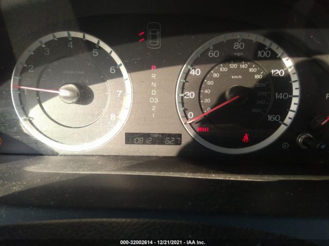 Photo 6 VIN: 1HGCP2F75BA030876 - HONDA ACCORD SDN 