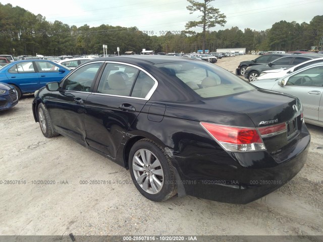 Photo 2 VIN: 1HGCP2F75BA069788 - HONDA ACCORD SDN 