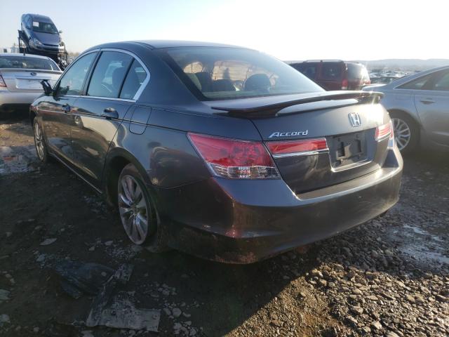 Photo 2 VIN: 1HGCP2F75BA136244 - HONDA ACCORD EX 