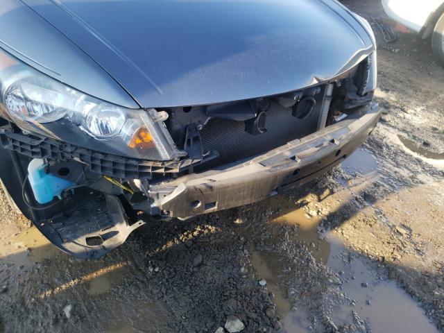 Photo 8 VIN: 1HGCP2F75BA136244 - HONDA ACCORD EX 