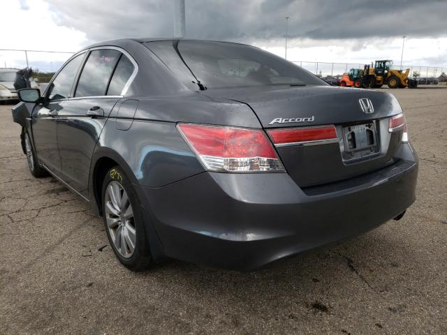 Photo 2 VIN: 1HGCP2F75CA106095 - HONDA ACCORD EX 