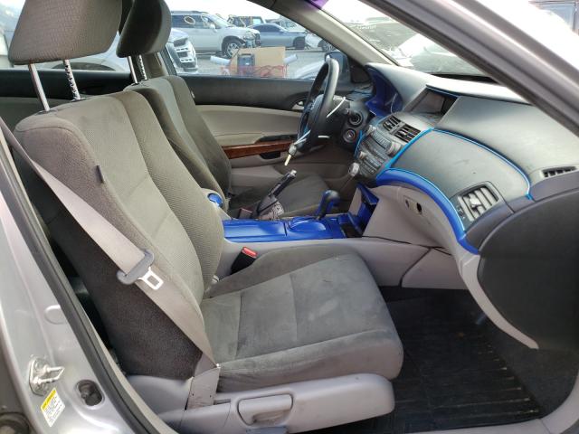 Photo 4 VIN: 1HGCP2F75CA190743 - HONDA ACCORD EX 