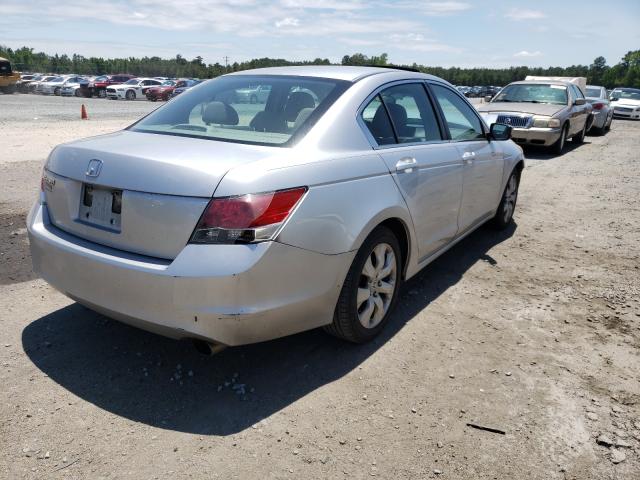 Photo 3 VIN: 1HGCP2F76AA001210 - HONDA ACCORD EX 