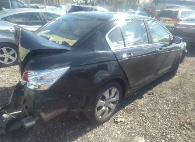 Photo 3 VIN: 1HGCP2F76AA007637 - HONDA ACCORD SDN 