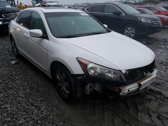 Photo 3 VIN: 1HGCP2F76AA008478 - HONDA ACCORD EX 