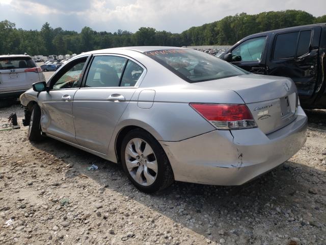 Photo 2 VIN: 1HGCP2F76AA014815 - HONDA ACCORD EX 