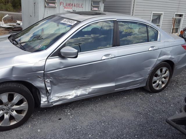 Photo 8 VIN: 1HGCP2F76AA041268 - HONDA ACCORD EX 