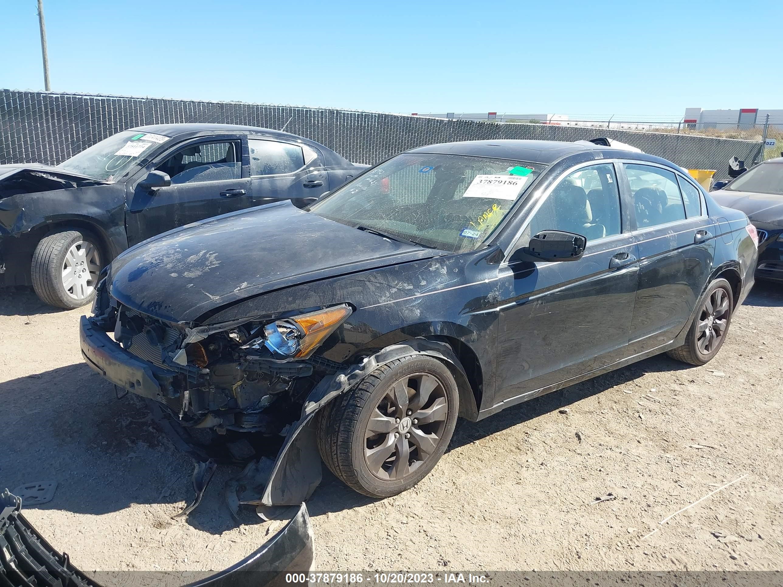 Photo 1 VIN: 1HGCP2F76AA107740 - HONDA ACCORD 