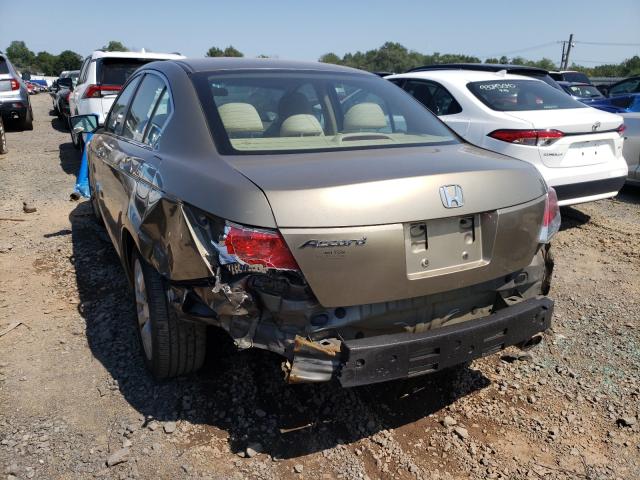 Photo 8 VIN: 1HGCP2F76AA151768 - HONDA ACCORD EX 