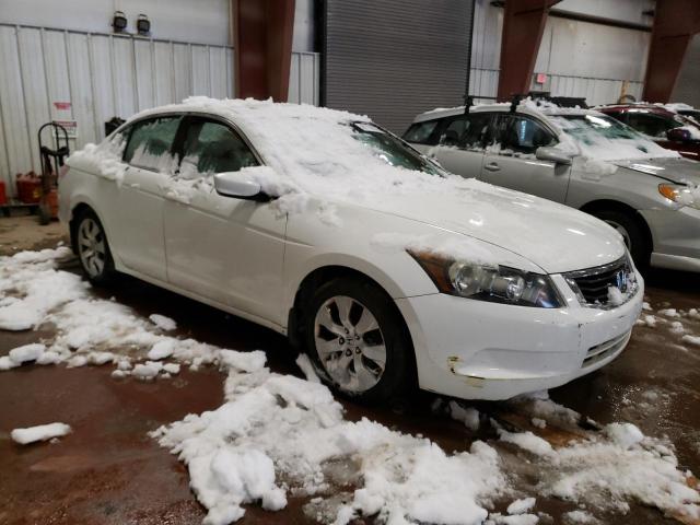 Photo 3 VIN: 1HGCP2F76AA181532 - HONDA ACCORD 