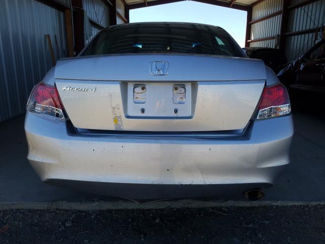 Photo 8 VIN: 1HGCP2F76AA186942 - HONDA ACCORD 