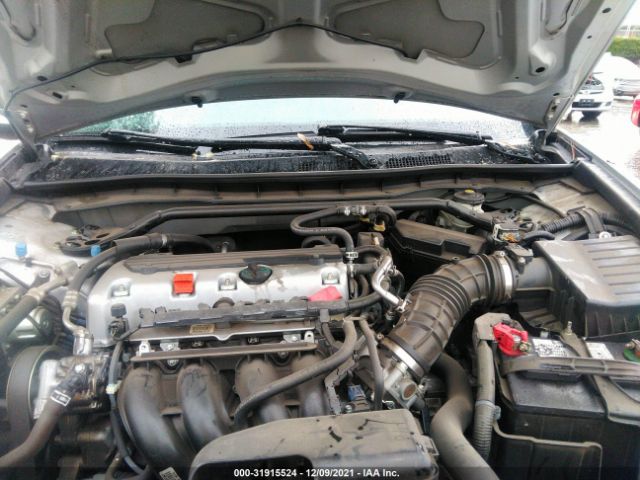 Photo 9 VIN: 1HGCP2F76AA194166 - HONDA ACCORD SDN 