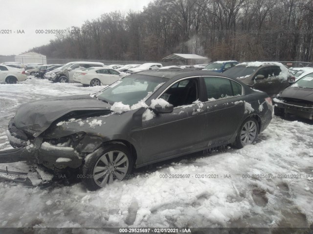 Photo 1 VIN: 1HGCP2F76BA051056 - HONDA ACCORD SDN 