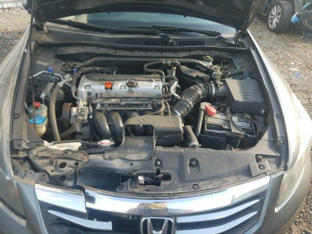 Photo 6 VIN: 1HGCP2F76BA082095 - HONDA ACCORD EX 