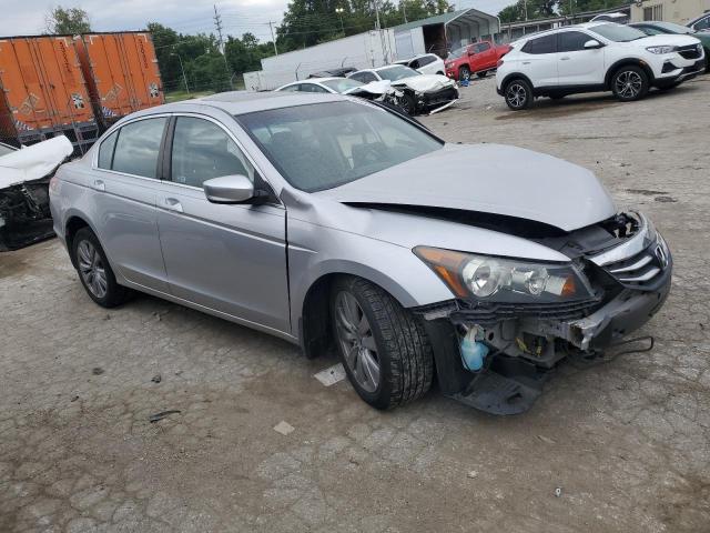 Photo 3 VIN: 1HGCP2F76BA101566 - HONDA ACCORD EX 