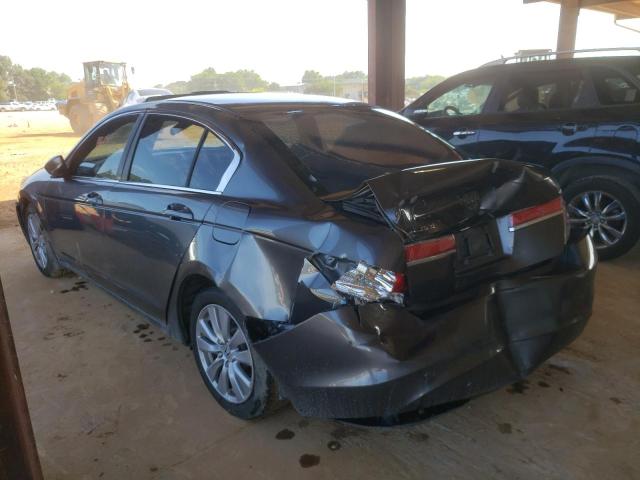 Photo 2 VIN: 1HGCP2F76BA132042 - HONDA ACCORD 