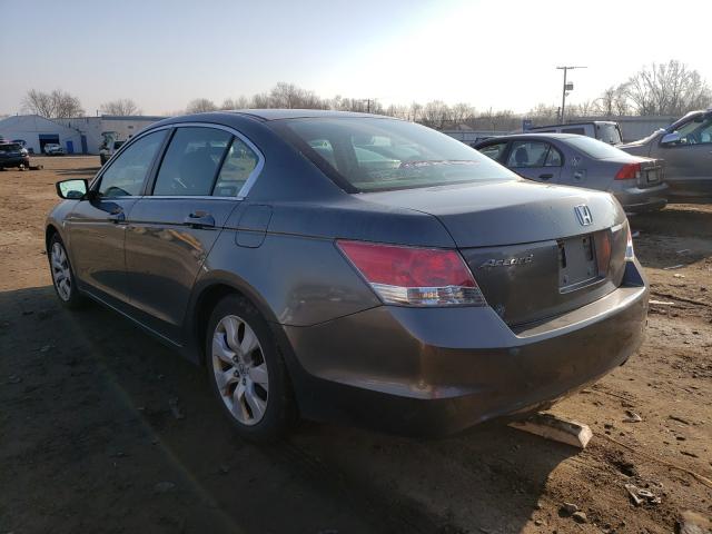 Photo 2 VIN: 1HGCP2F77AA013110 - HONDA ACCORD EX 