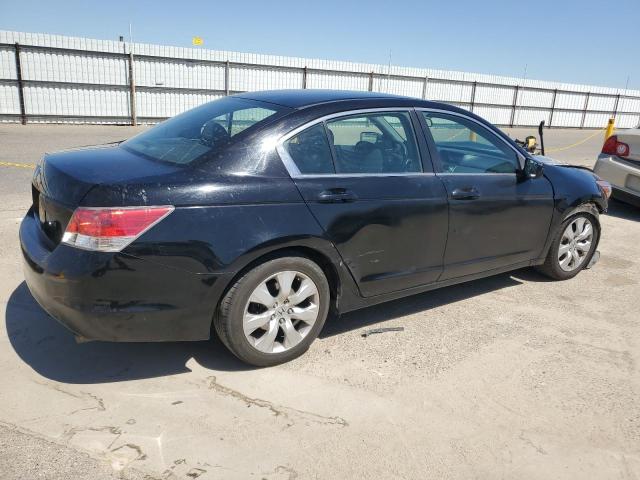 Photo 2 VIN: 1HGCP2F77AA021725 - HONDA ACCORD 