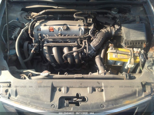 Photo 9 VIN: 1HGCP2F77AA027900 - HONDA ACCORD SDN 