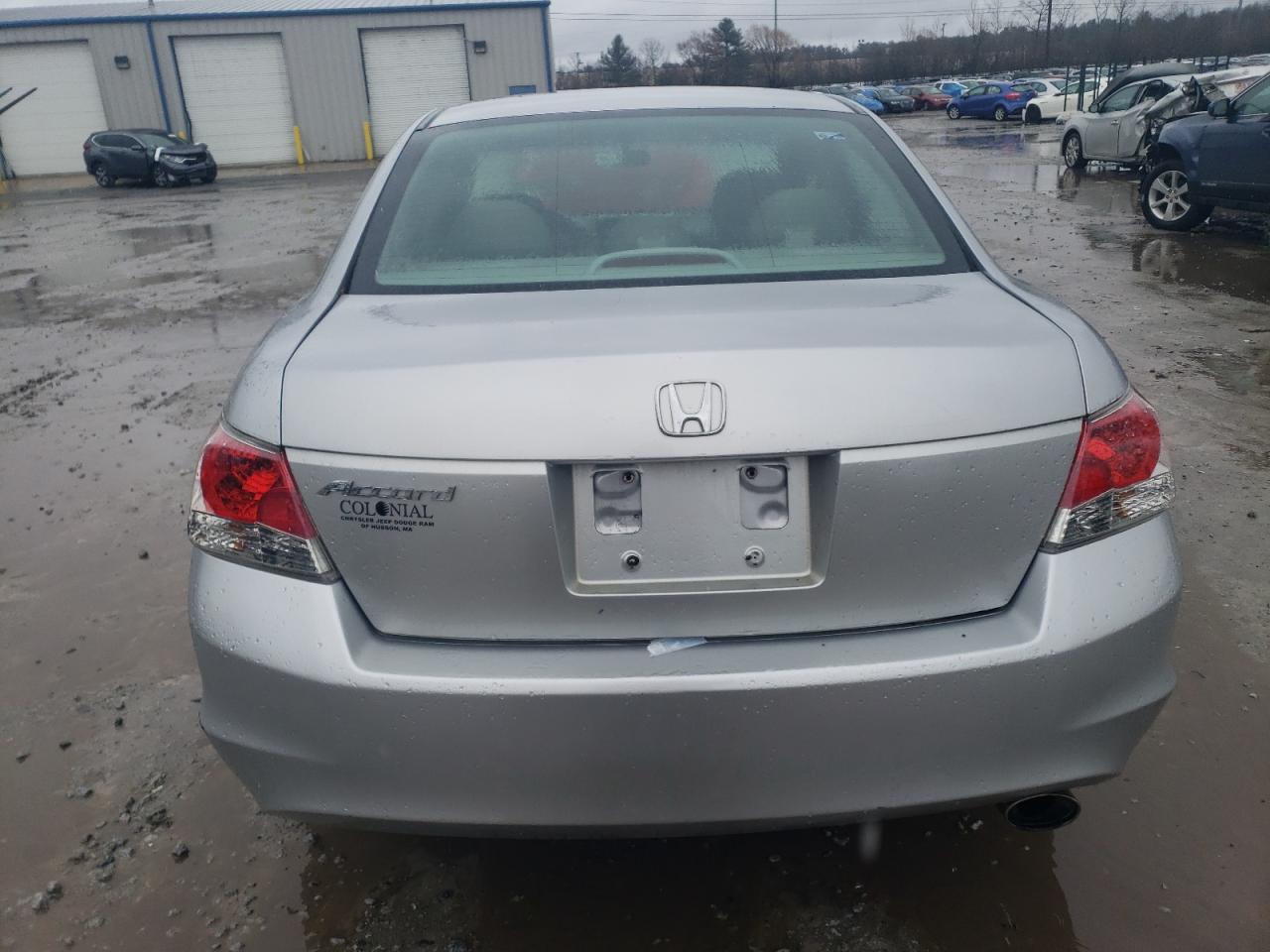 Photo 5 VIN: 1HGCP2F77AA070360 - HONDA ACCORD 