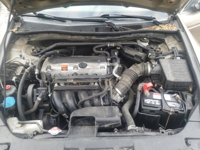 Photo 6 VIN: 1HGCP2F77AA078782 - HONDA ACCORD EX 