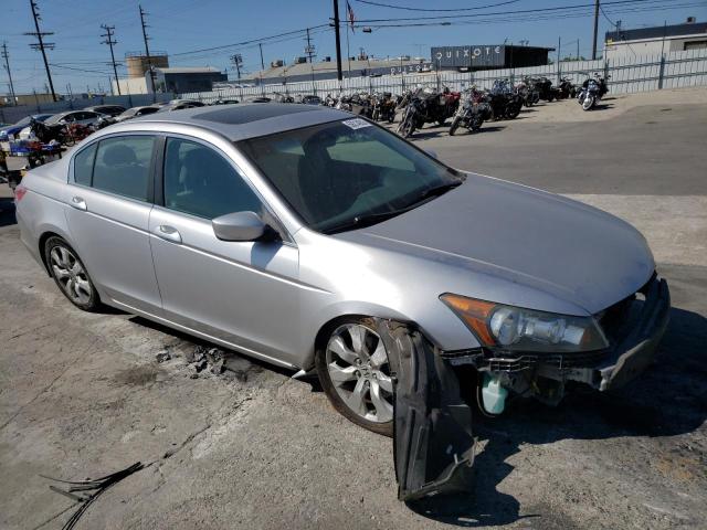 Photo 3 VIN: 1HGCP2F77AA114616 - HONDA ACCORD EX 