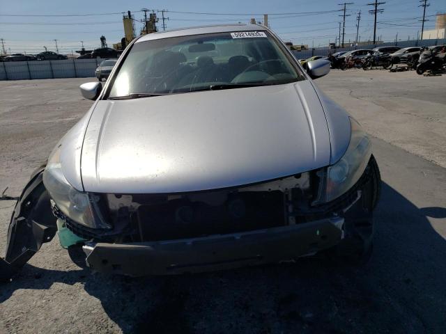 Photo 4 VIN: 1HGCP2F77AA114616 - HONDA ACCORD EX 