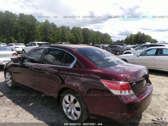 Photo 2 VIN: 1HGCP2F77AA140536 - HONDA ACCORD SDN 